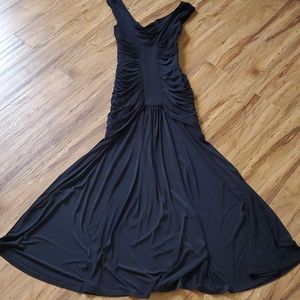 Elegant black Joseph Ribkoff Gown